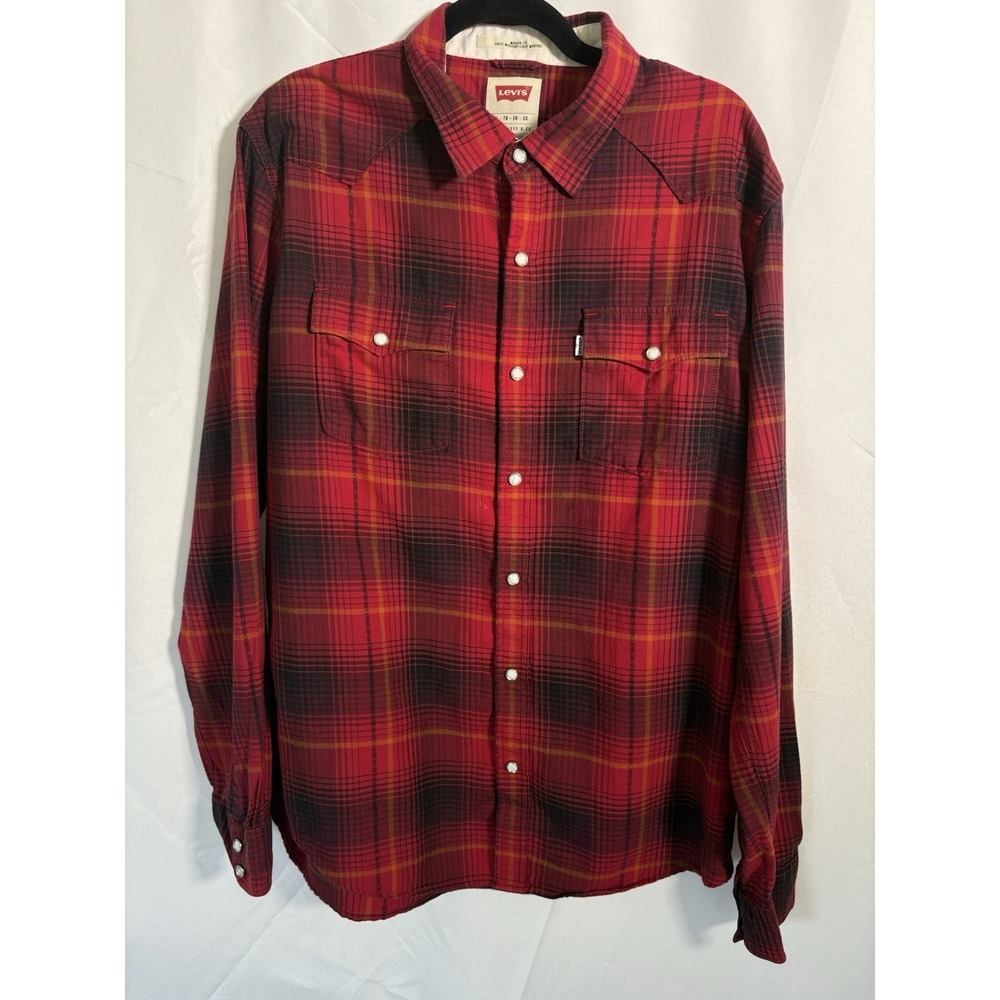 Levis Shirt Size XL Long Sleeve Pear Snap Closure Red Plaid